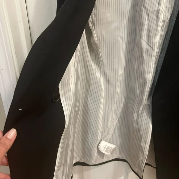 BCBG MaxAzria Tailored Suit Jacket - Picture 3 of 6